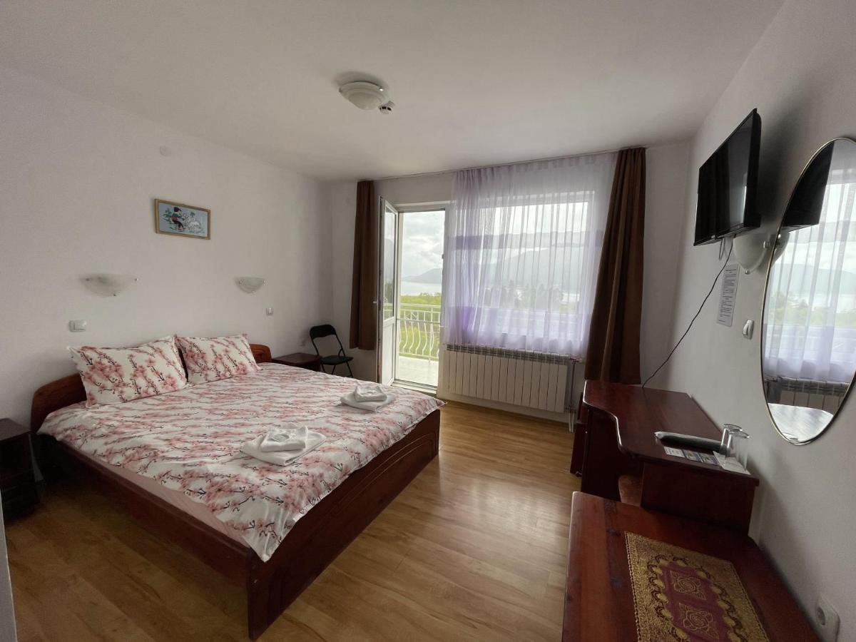 Family Hotel Panorama 瑟尔尼察 外观 照片