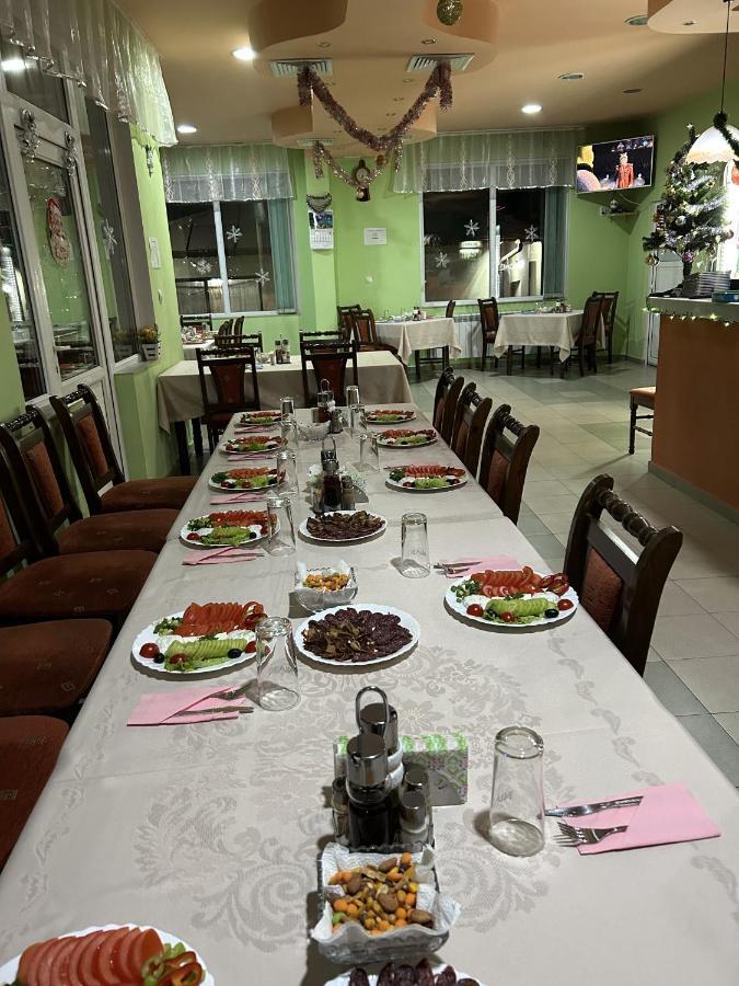 Family Hotel Panorama 瑟尔尼察 外观 照片